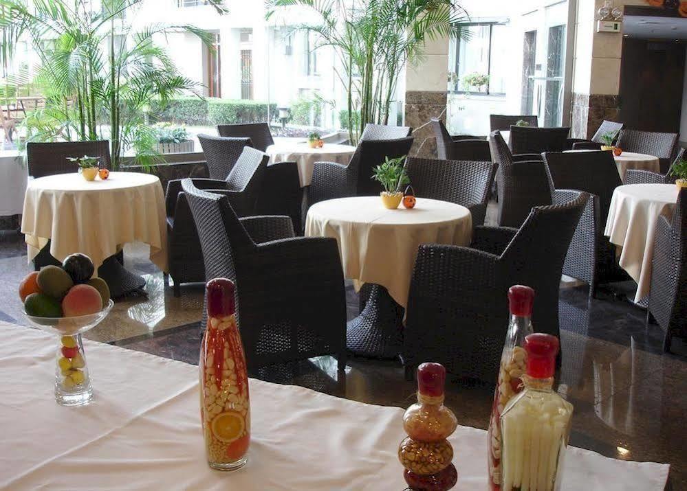 Huntington Terrace Hotel Shanghai Bagian luar foto